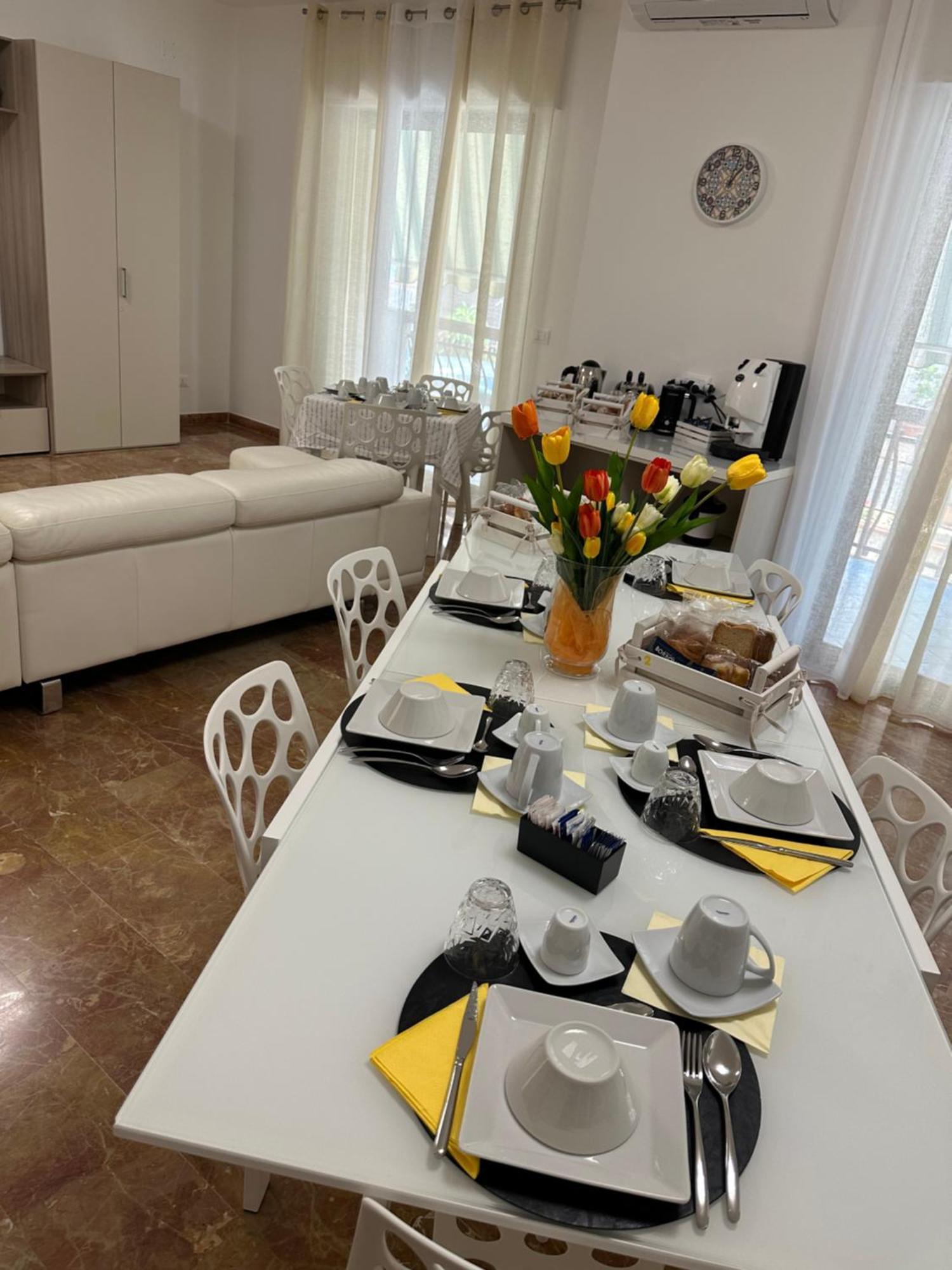 Bnb Nuova Vita Paola Bagian luar foto