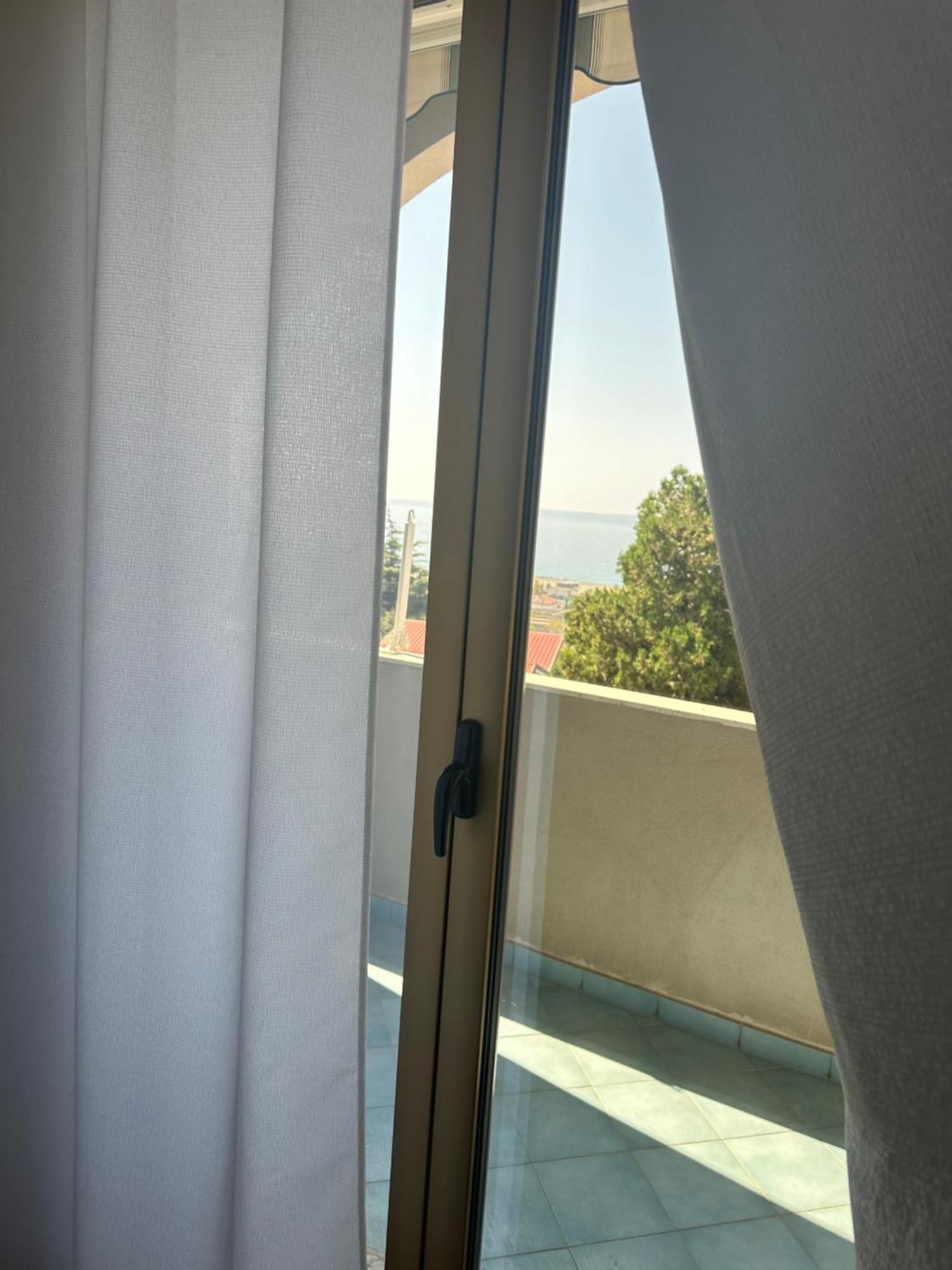 Bnb Nuova Vita Paola Bagian luar foto